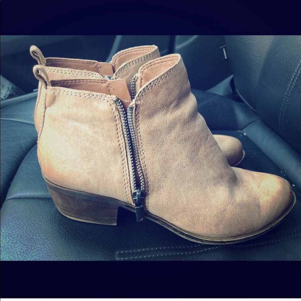 ✨Lucky brand booties ✨